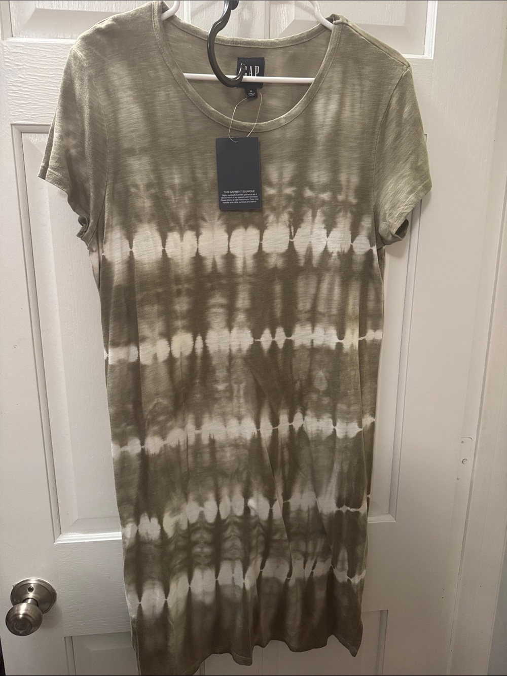 GAP Olive and White Tie-Dye Short Sleeve dress